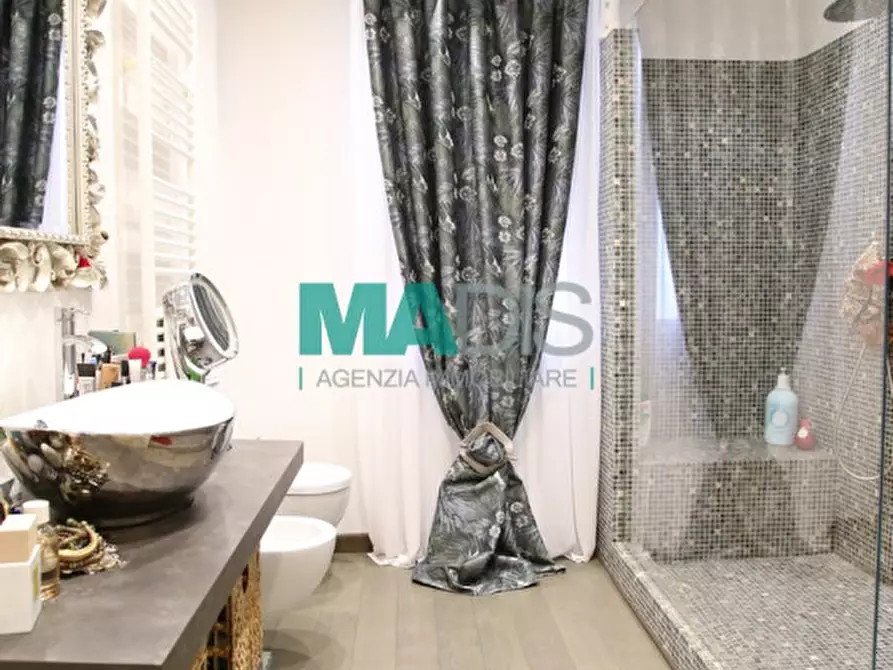 Immagine 42 di Appartamento in vendita  in via del palco a Prato