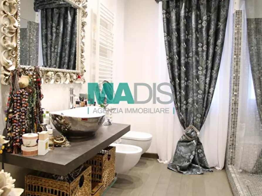 Immagine 44 di Appartamento in vendita  in via del palco a Prato