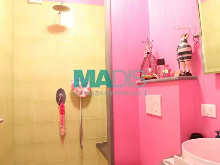 Immagine 61 di Appartamento in vendita  in via del palco a Prato