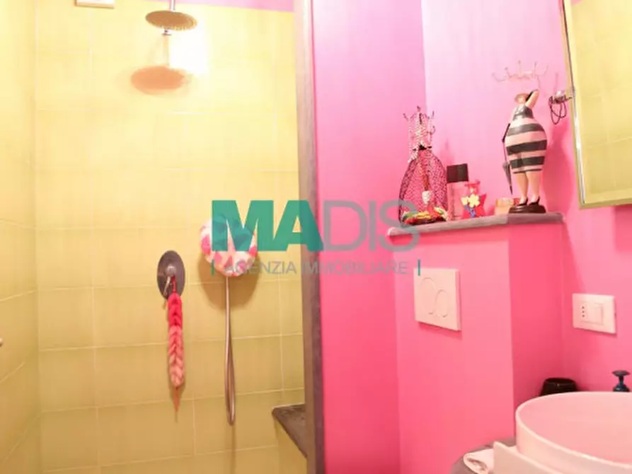 Immagine 62 di Appartamento in vendita  in via del palco a Prato