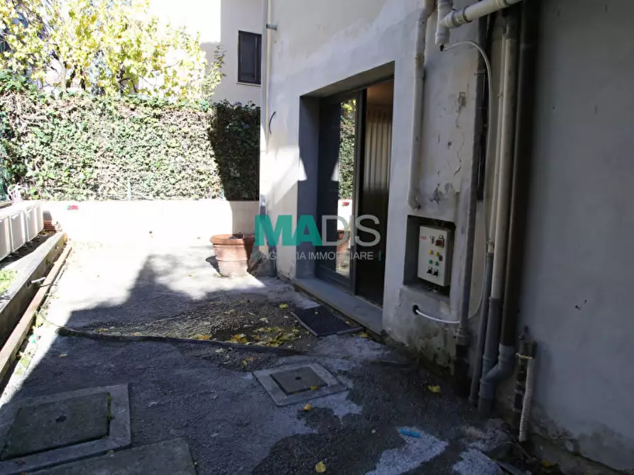 Immagine 67 di Appartamento in vendita  in via del palco a Prato