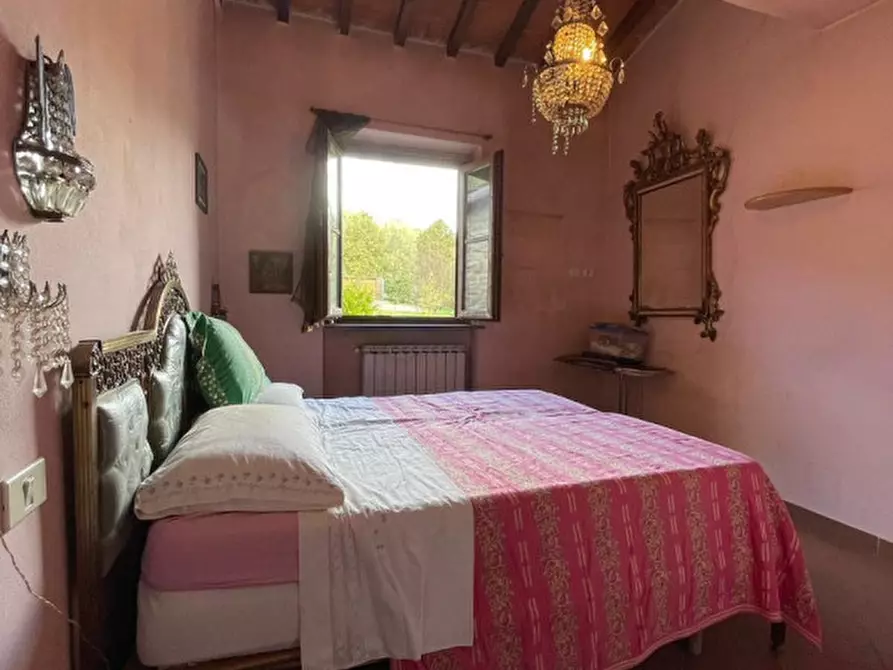 Immagine 14 di Rustico / casale in vendita  a Terranuova Bracciolini