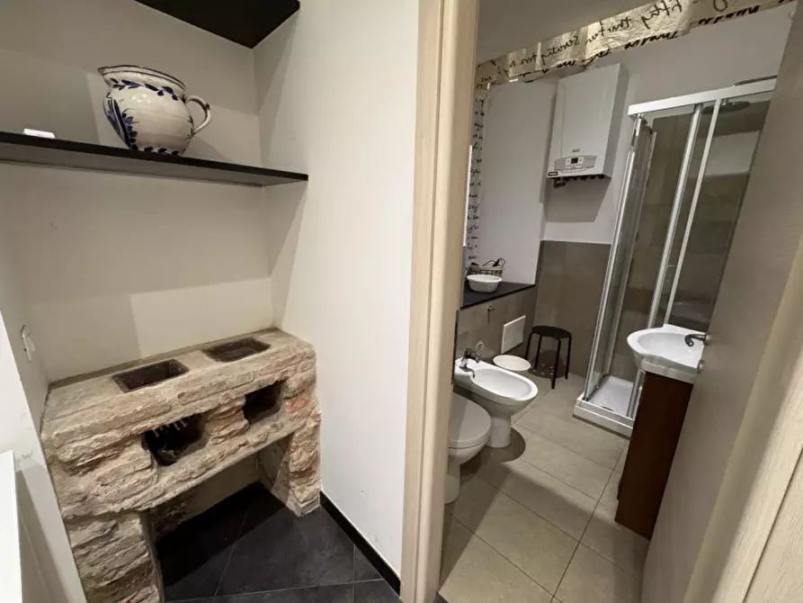 Immagine 4 di Appartamento in vendita  in Piazza dell'Agnello a Genova