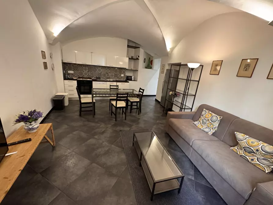 Immagine 9 di Appartamento in vendita  in Piazza dell'Agnello a Genova