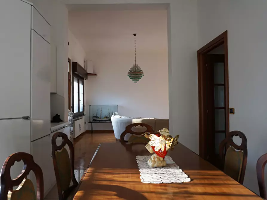 Immagine 14 di Villa in vendita  in VIA XXV APRILE, 40 a Sorbolo Mezzani