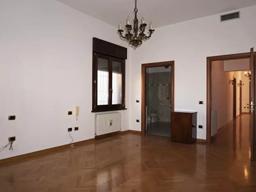 Immagine 22 di Villa in vendita  in VIA XXV APRILE, 40 a Sorbolo Mezzani