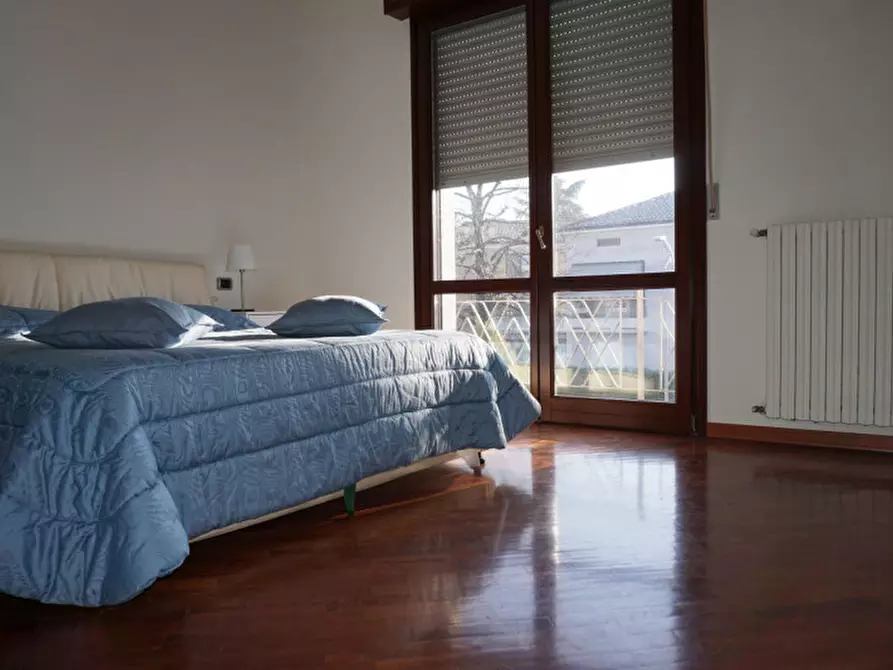 Immagine 35 di Villa in vendita  in VIA XXV APRILE, 40 a Sorbolo Mezzani