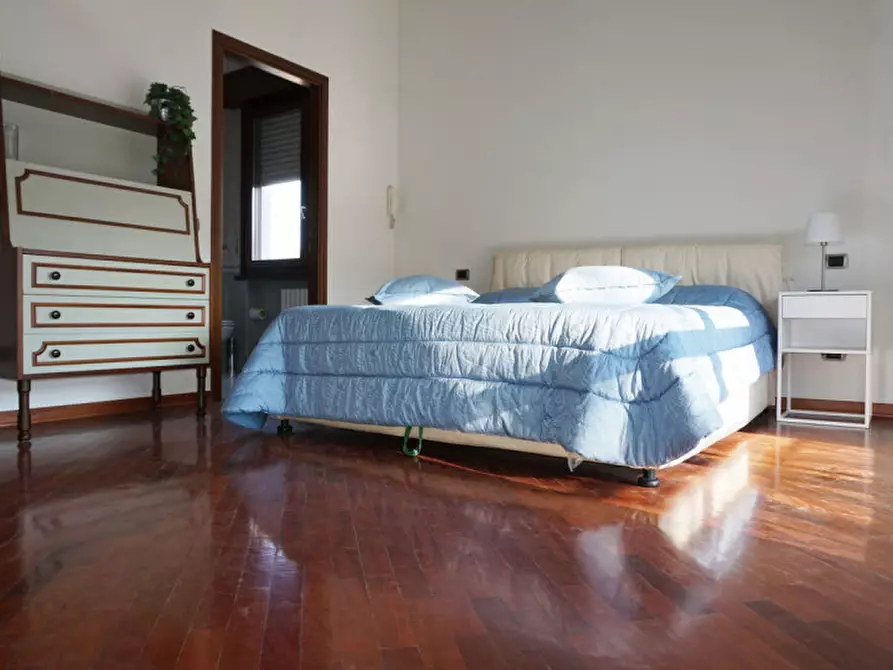 Immagine 37 di Villa in vendita  in VIA XXV APRILE, 40 a Sorbolo Mezzani