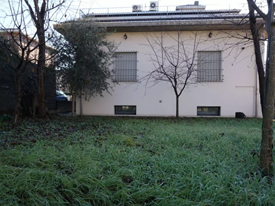 Immagine 83 di Villa in vendita  in VIA XXV APRILE, 40 a Sorbolo Mezzani