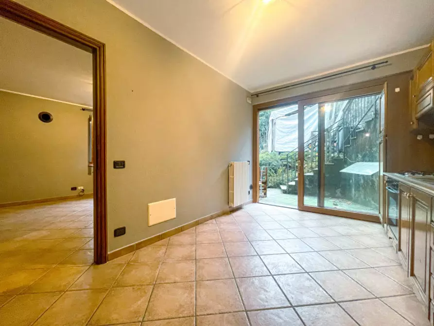 Immagine 10 di Appartamento in vendita  in via oliva 2 a Miasino