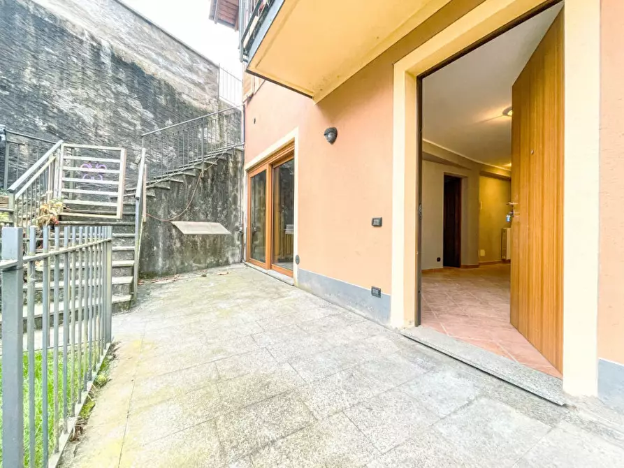 Immagine 18 di Appartamento in vendita  in via oliva 2 a Miasino