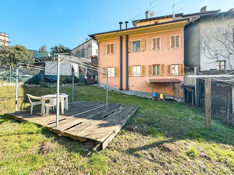 Immagine 20 di Appartamento in vendita  in via oliva 2 a Miasino