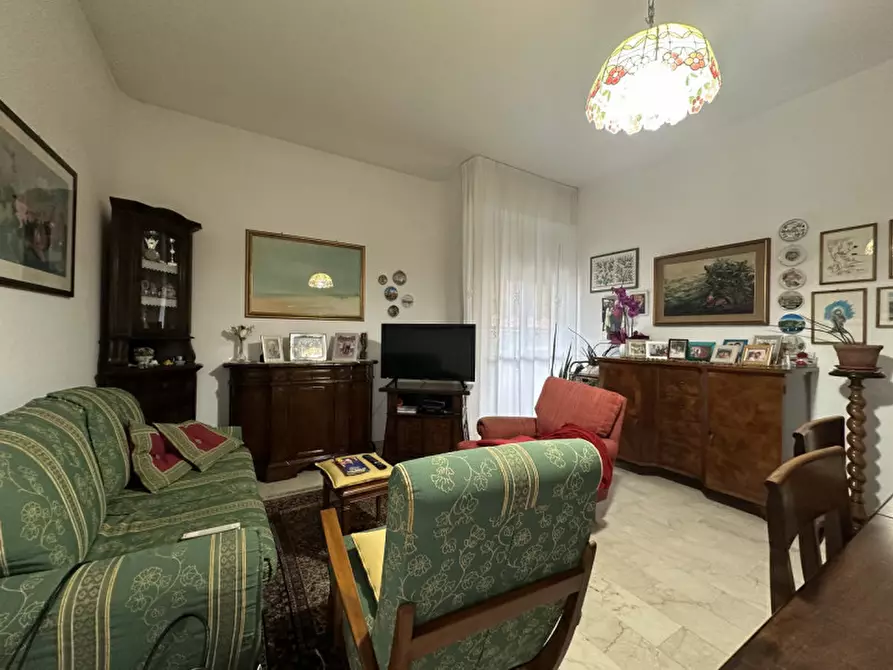 Immagine 4 di Appartamento in vendita  a Senigallia