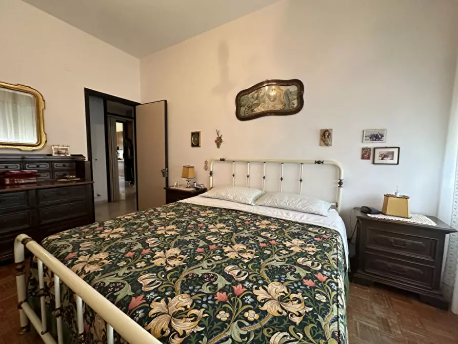 Immagine 12 di Appartamento in vendita  a Senigallia