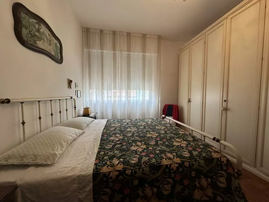 Immagine 13 di Appartamento in vendita  a Senigallia