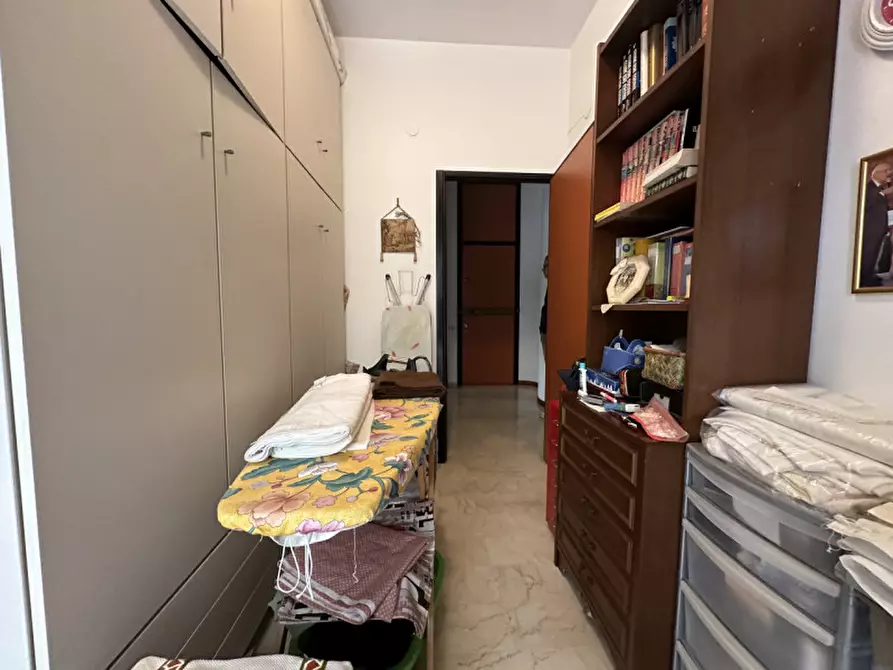 Immagine 15 di Appartamento in vendita  a Senigallia