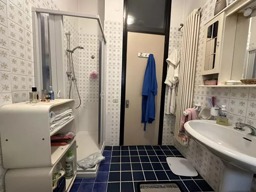 Immagine 19 di Appartamento in vendita  a Senigallia