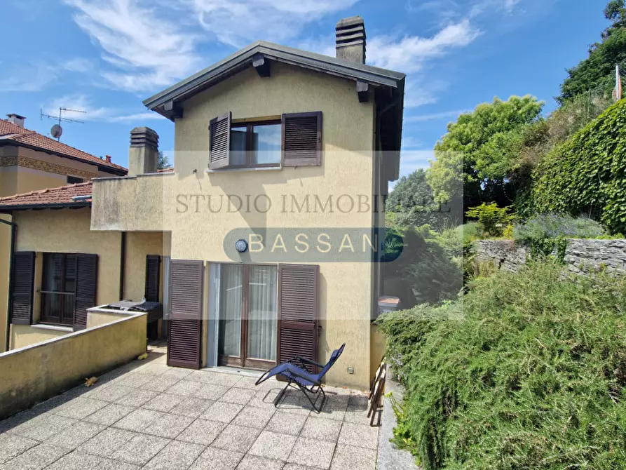 Immagine 7 di Villa in vendita  in Via Alfredo Oriani 38 a Varese