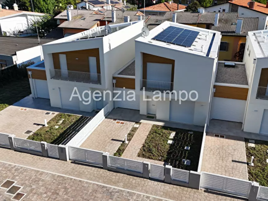 Immagine 4 di Villa in vendita  in Via Veneto a Portogruaro