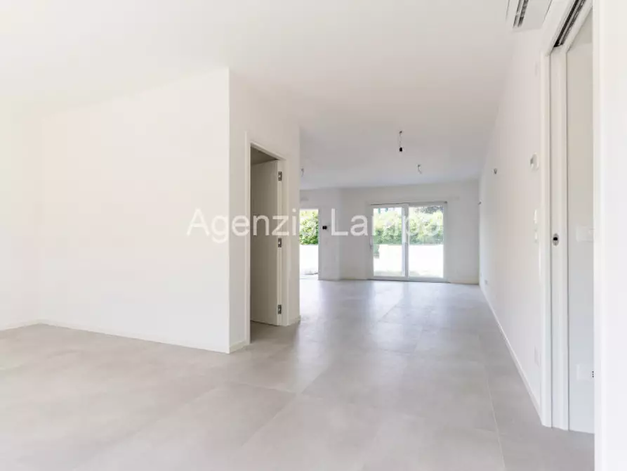 Immagine 9 di Villa in vendita  in Via Veneto a Portogruaro