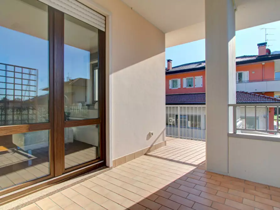 Immagine 10 di Appartamento in vendita  in Via Santa Caterina a Arco