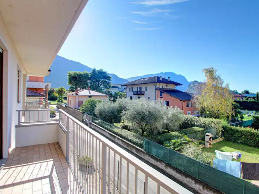 Immagine 15 di Appartamento in vendita  in Via Santa Caterina a Arco