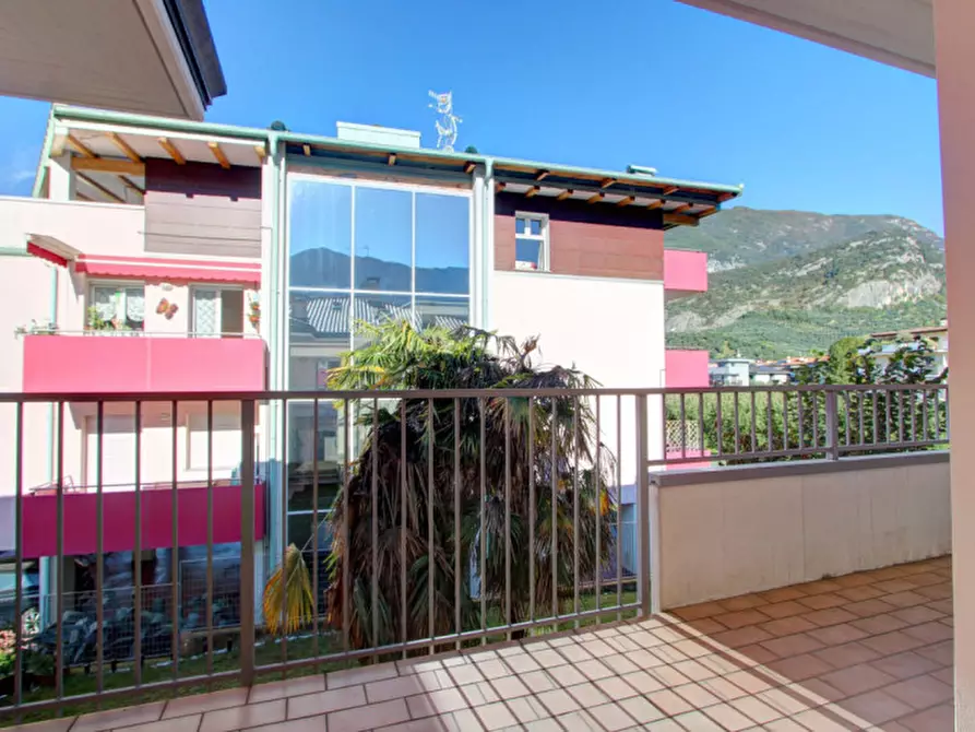 Immagine 18 di Appartamento in vendita  in Via Santa Caterina a Arco