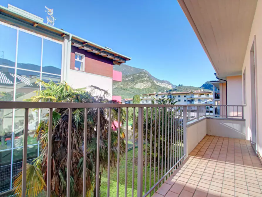 Immagine 19 di Appartamento in vendita  in Via Santa Caterina a Arco