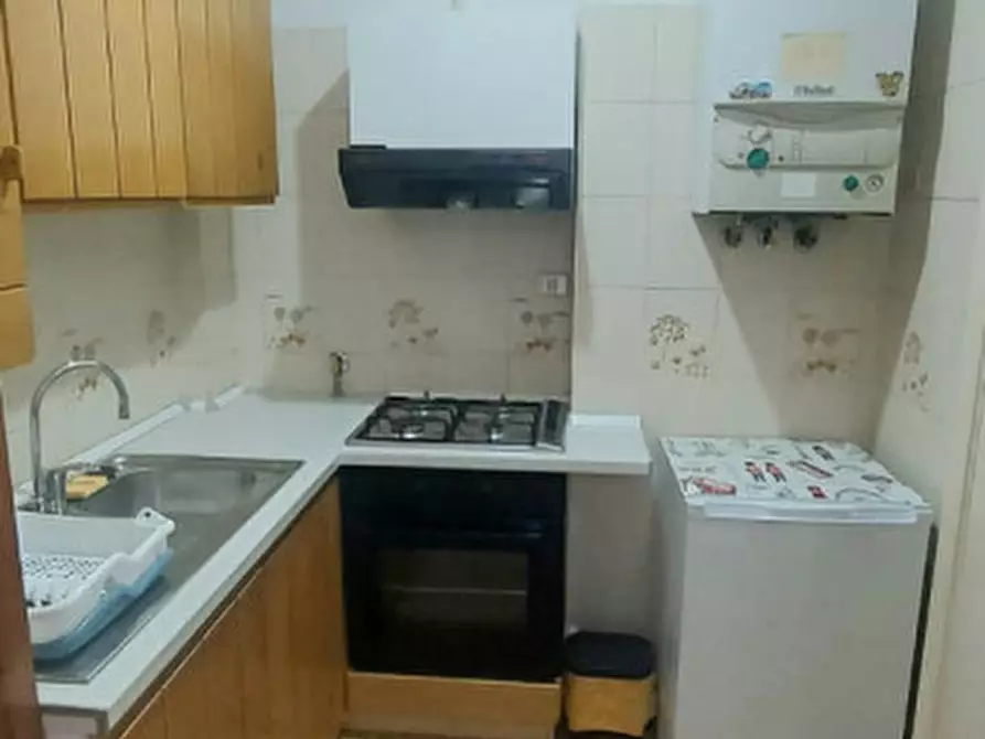 Immagine 2 di Appartamento in vendita  in via della libertà a Rapallo