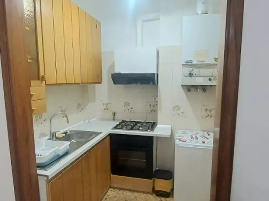 Immagine 3 di Appartamento in vendita  in via della libertà a Rapallo