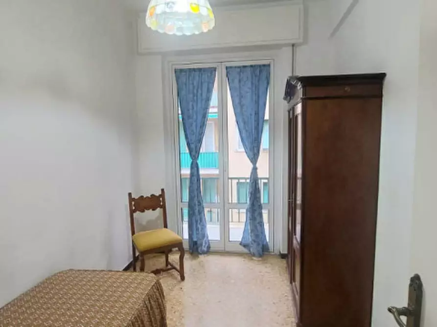 Immagine 10 di Appartamento in vendita  in via della libertà a Rapallo