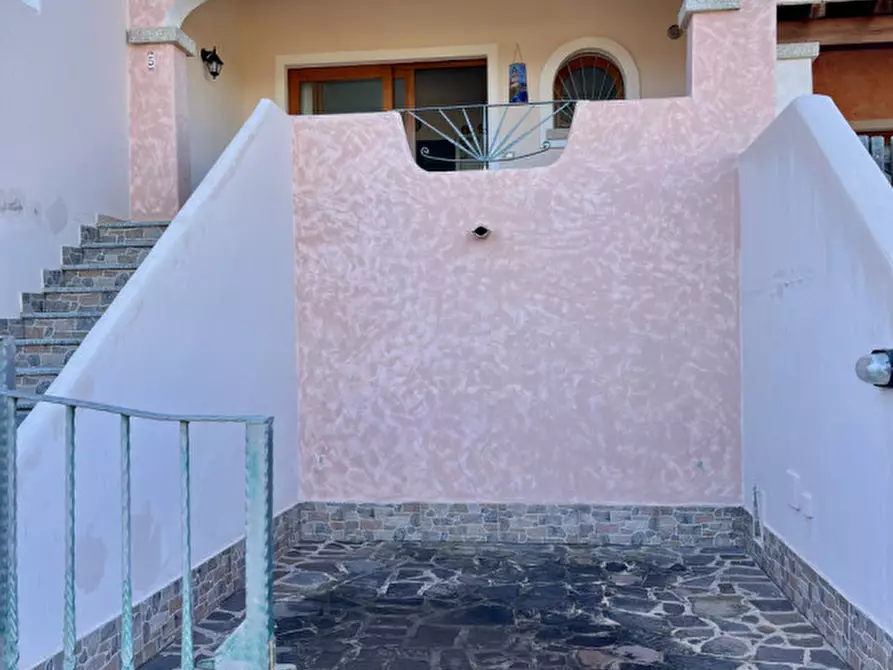 Immagine 24 di Villetta a schiera in vendita  a Loiri Porto San Paolo