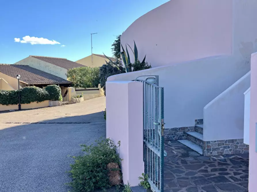 Immagine 26 di Villetta a schiera in vendita  a Loiri Porto San Paolo