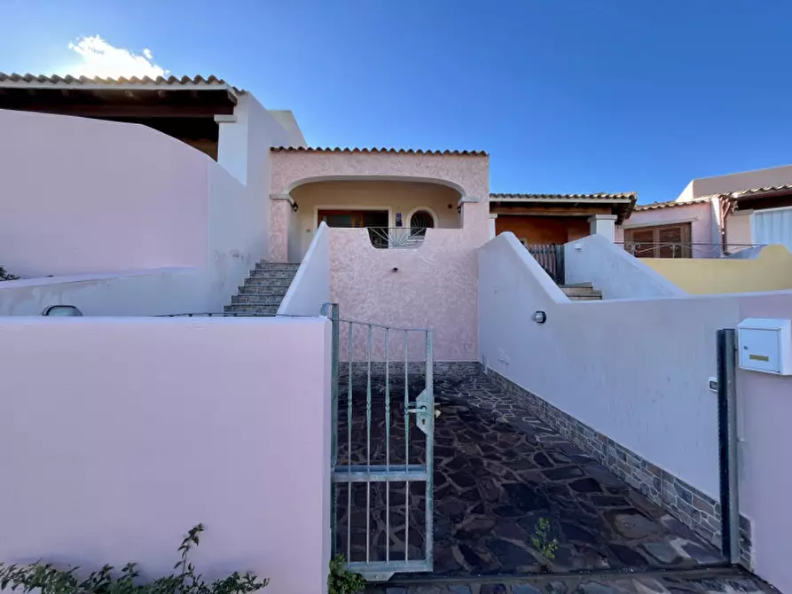 Immagine 30 di Villetta a schiera in vendita  a Loiri Porto San Paolo