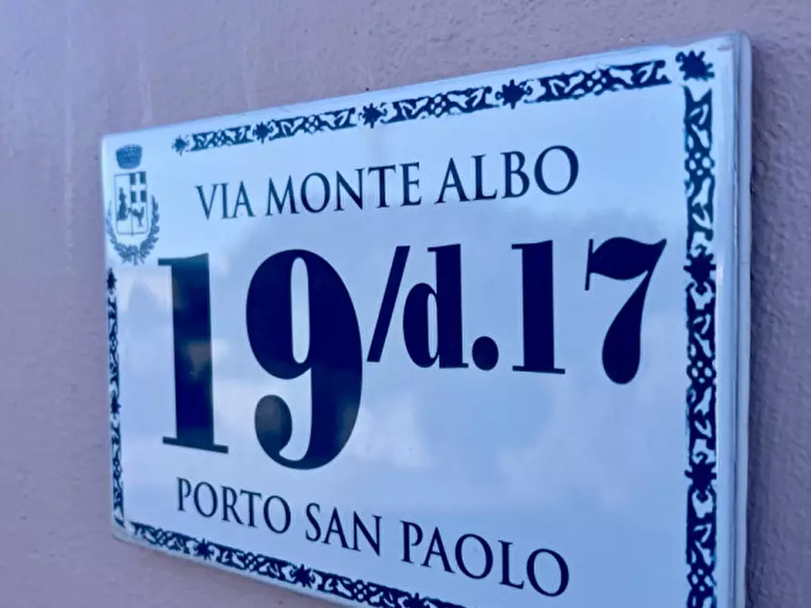 Immagine 31 di Villetta a schiera in vendita  a Loiri Porto San Paolo