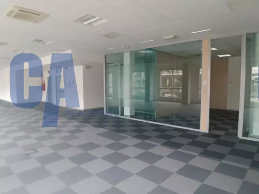 Immagine 8 di Ufficio in affitto  in PIAZZALE ACCURSIO FRANCESCO a Milano