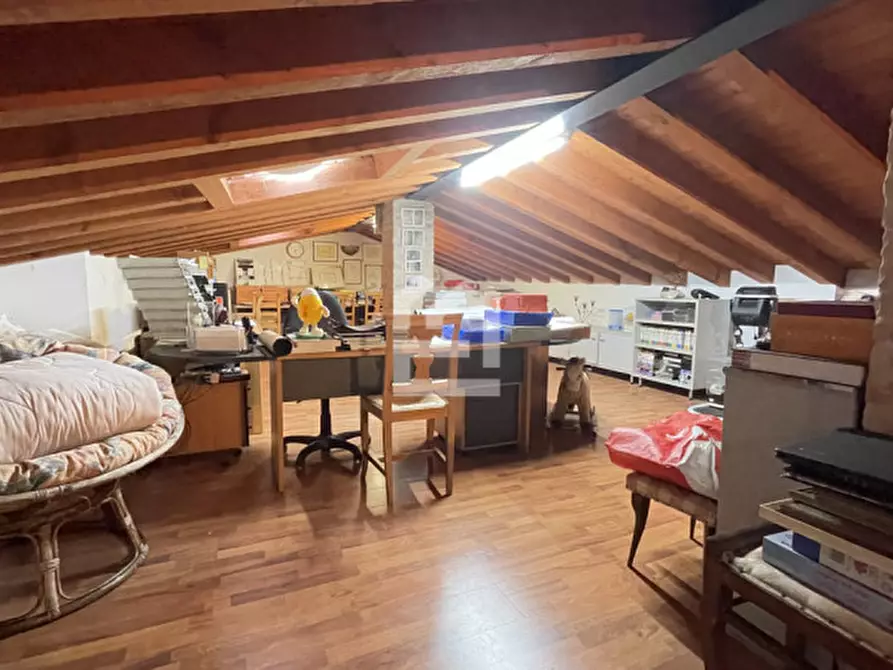 Immagine 30 di Casa bifamiliare in vendita  in via umberto primo a Salò