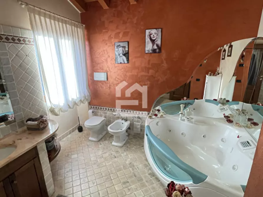 Immagine 41 di Casa bifamiliare in vendita  in via umberto primo a Salò