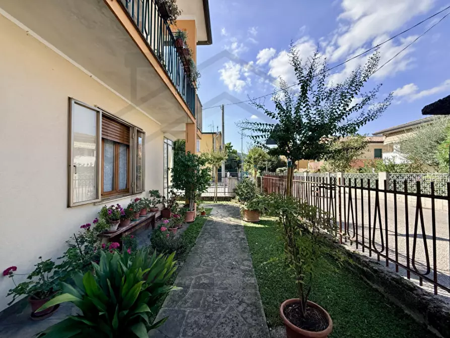 Immagine 2 di Casa indipendente in vendita  in Via Ippolito Nievo a Torreglia