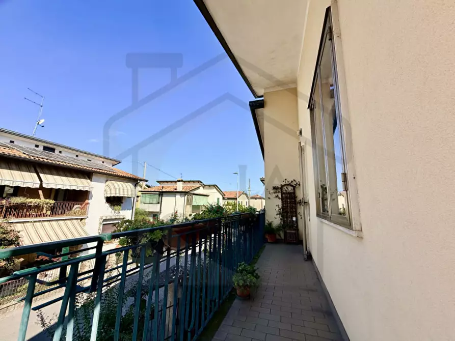 Immagine 19 di Casa indipendente in vendita  in Via Ippolito Nievo a Torreglia