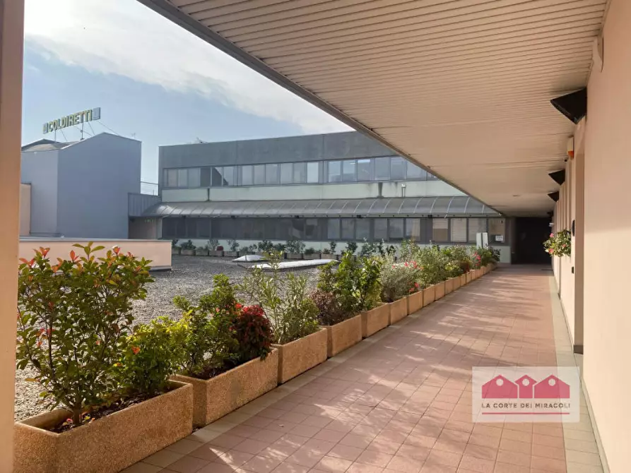 Immagine 17 di Laboratorio in vendita  in via zamenhof a Vicenza