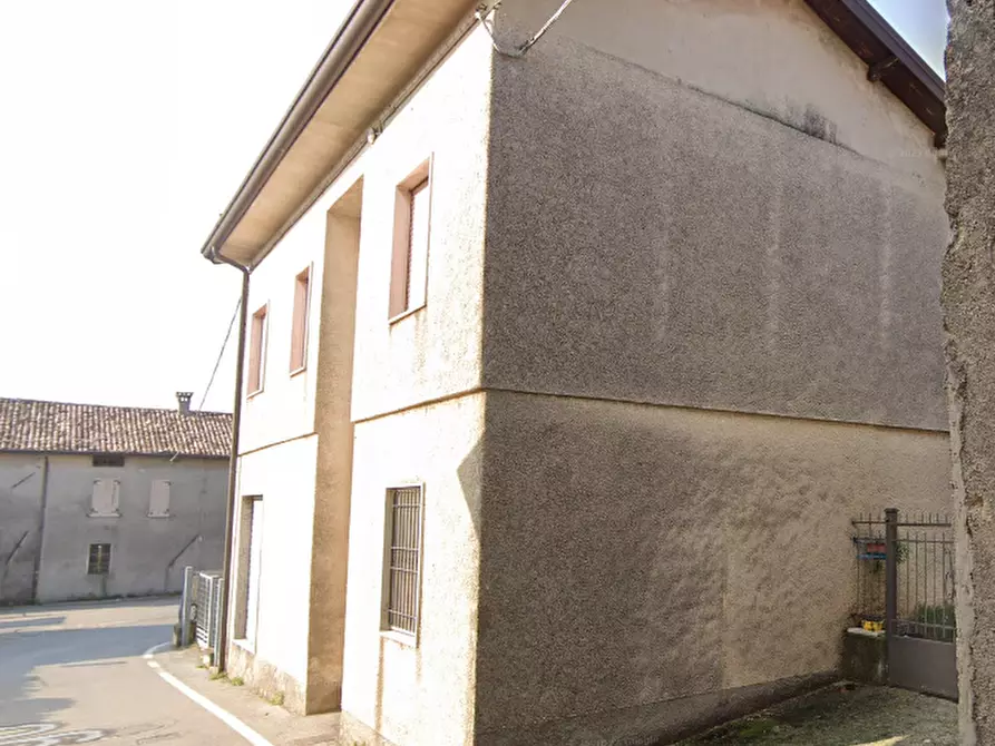 Immagine 1 di Casa indipendente in vendita  in bussago a Bedizzole