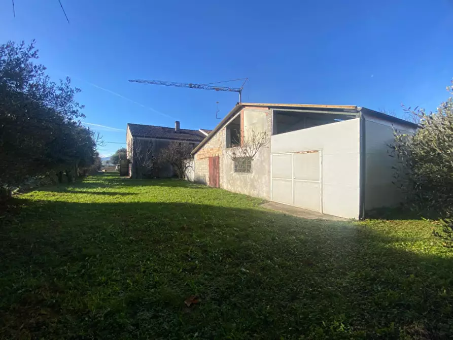 Immagine 7 di Casa bifamiliare in vendita  in via chiesa a Veggiano