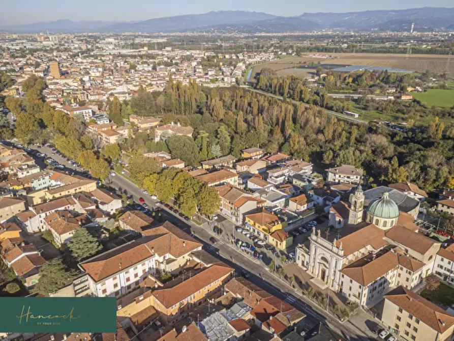 Immagine 14 di Palazzo in vendita  in Piazza Umberto I a San Giovanni Lupatoto