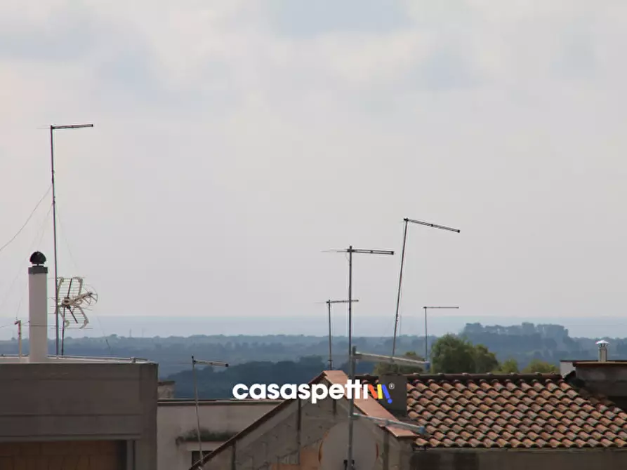 Immagine 10 di Appartamento in vendita  in Via Taranto a Lizzano