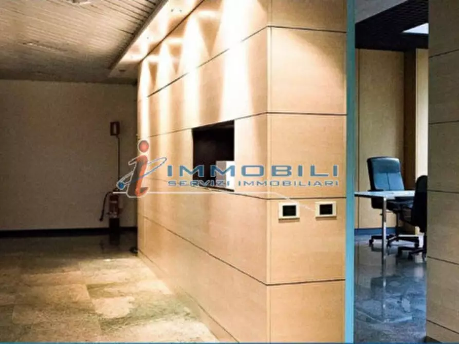 Immagine 2 di Ufficio in affitto  in VIALE LANCETTI VINCENZO a Milano