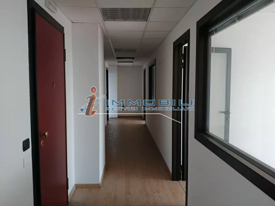 Immagine 6 di Ufficio in affitto  in VIA BARTOLOMEO COLLEONI a Agrate Brianza