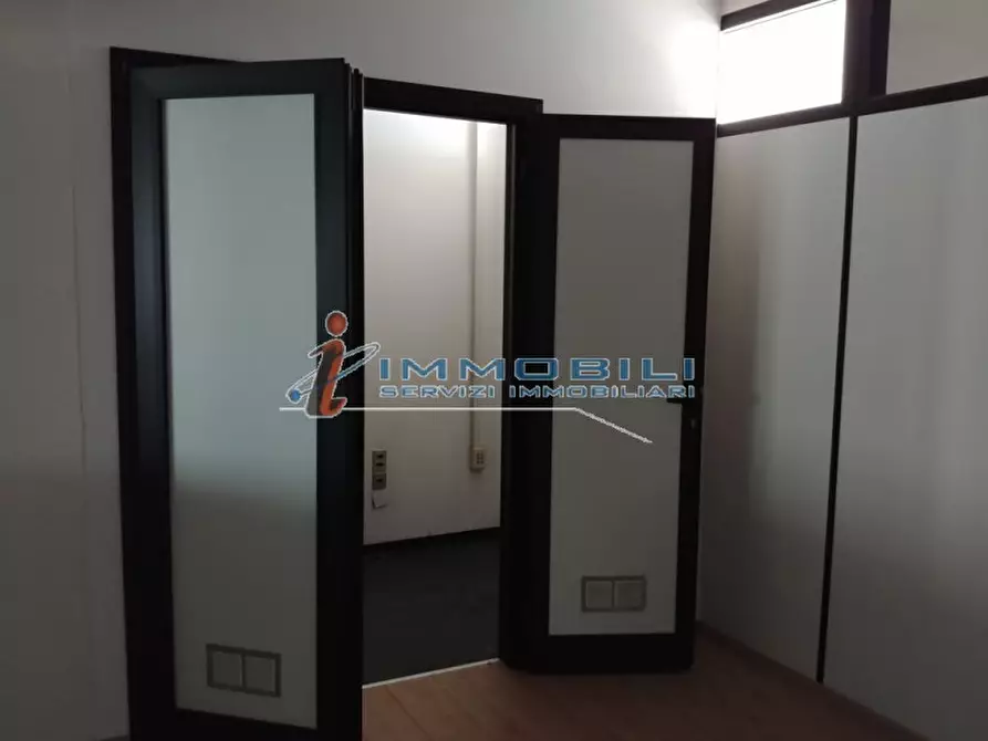 Immagine 15 di Ufficio in affitto  in VIA BARTOLOMEO COLLEONI a Agrate Brianza