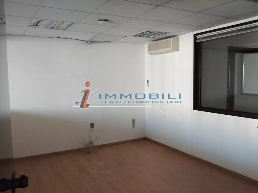 Immagine 17 di Ufficio in affitto  in VIA BARTOLOMEO COLLEONI a Agrate Brianza
