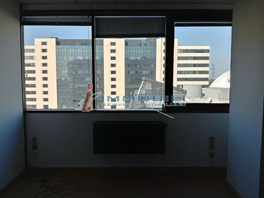 Immagine 20 di Ufficio in affitto  in VIA BARTOLOMEO COLLEONI a Agrate Brianza